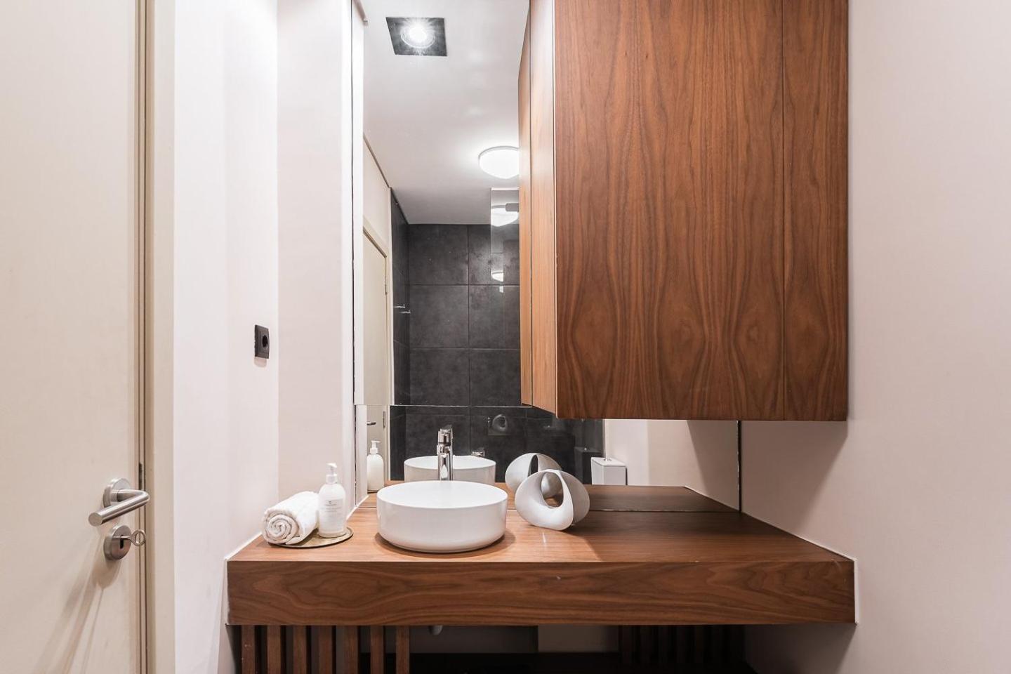 Guestready - Quental Wallpaper Near Marques Square Порто Екстериор снимка