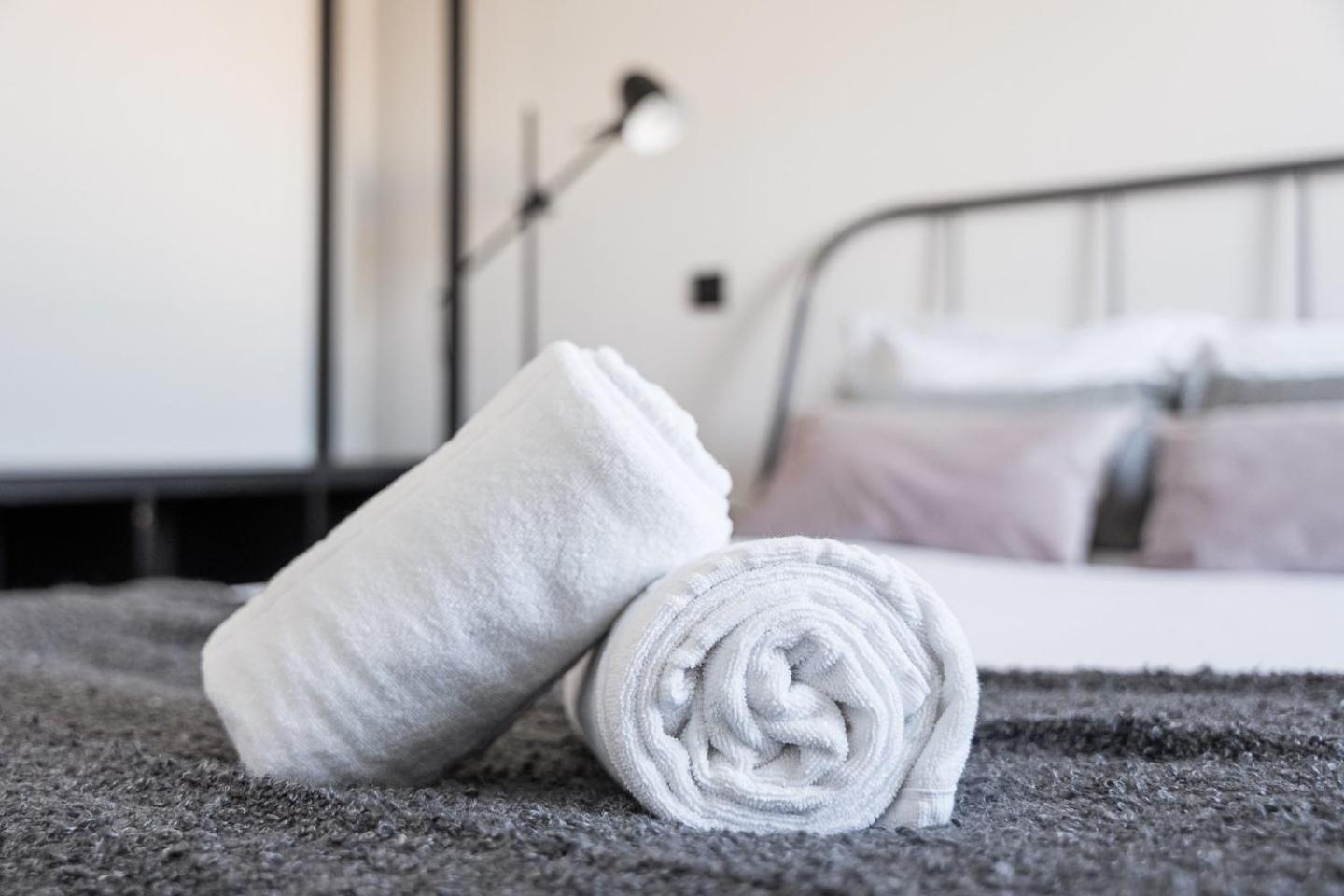Guestready - Quental Wallpaper Near Marques Square Порто Екстериор снимка