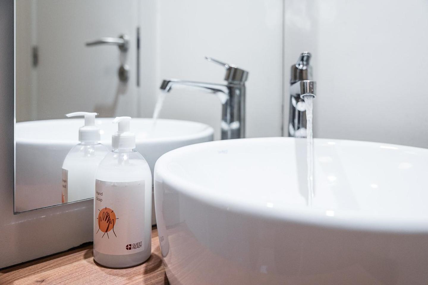 Guestready - Quental Wallpaper Near Marques Square Порто Екстериор снимка