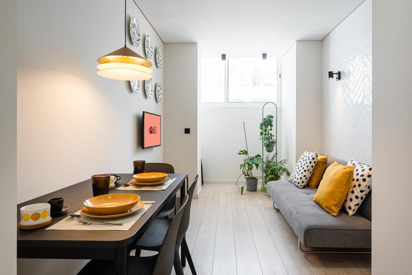 Guestready - Quental Wallpaper Near Marques Square Порто Екстериор снимка