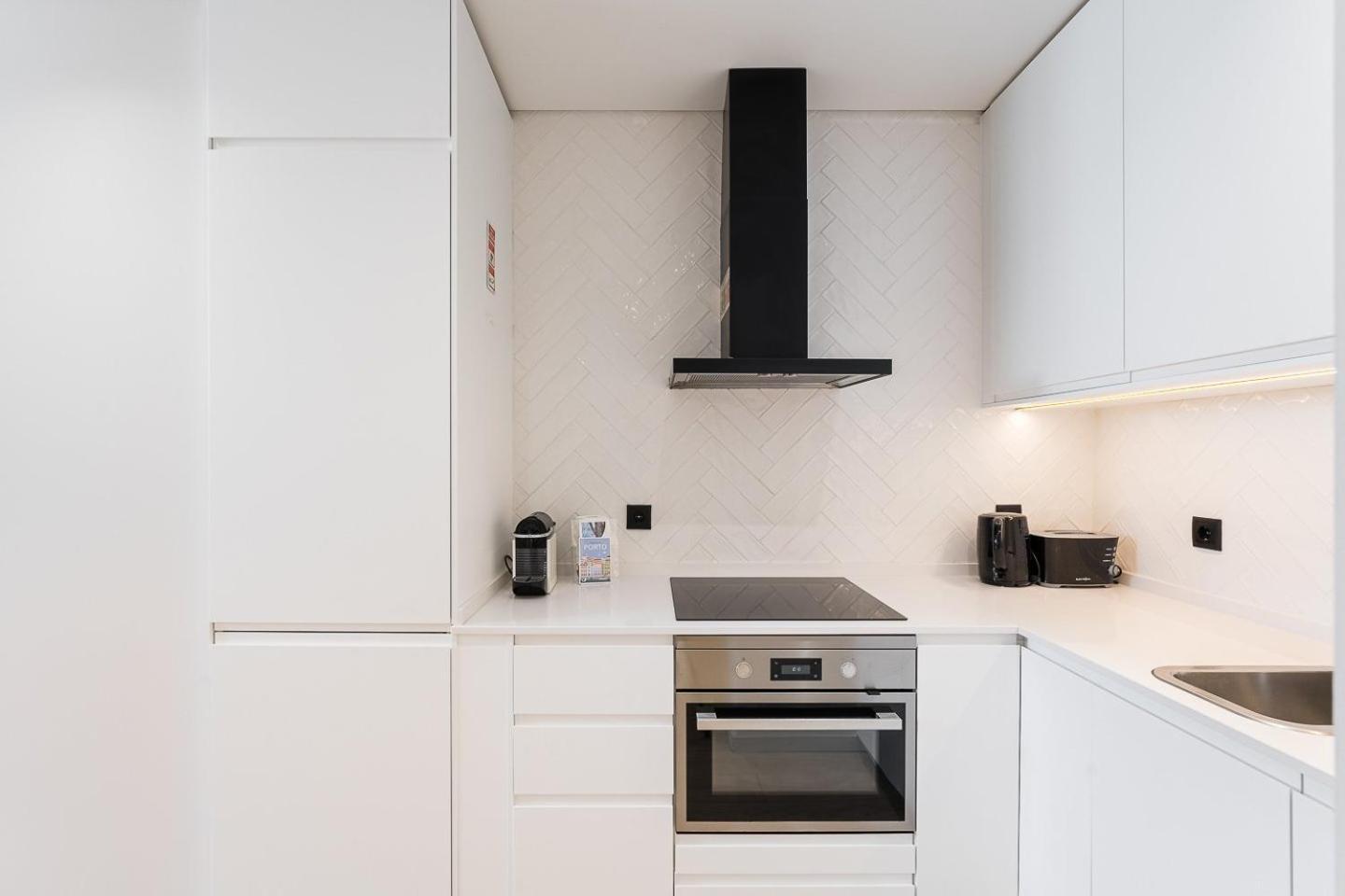 Guestready - Quental Wallpaper Near Marques Square Порто Екстериор снимка