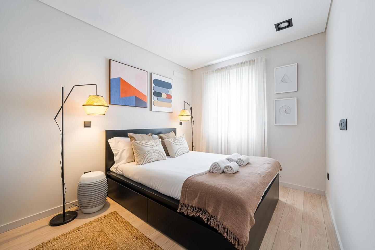 Guestready - Quental Wallpaper Near Marques Square Порто Екстериор снимка